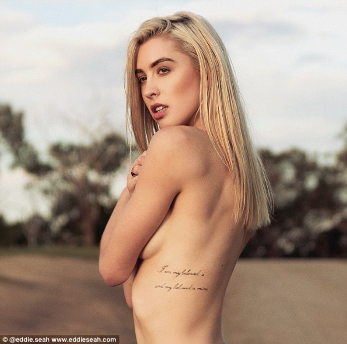 Bachelor contestant nude - Hannah Brown Cheekily Flaunts Toned Butt In Nude Insta...
