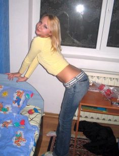 Słodka, 19-letnia laleczka z Krakowa, która lubi bardzo flirtować z chłopakami