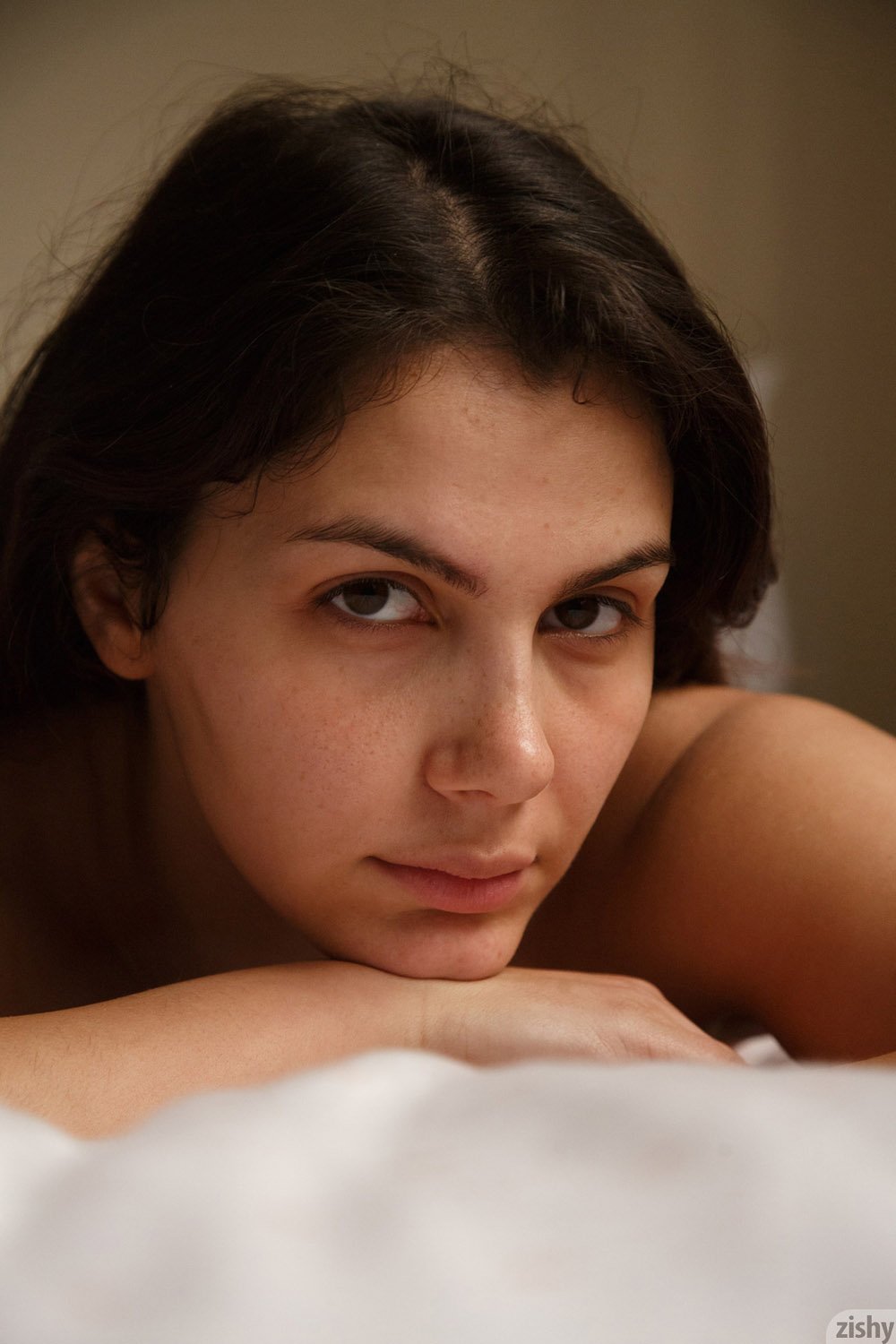 Beautiful Girl Valentina Nappi Posing Naked On Bed Free Porn Pics And Sex Videos