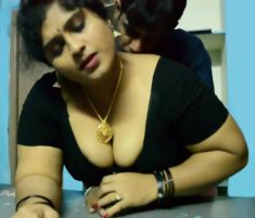 Indian Porn Sex Photos – Desi Mature South Indian Aunty Sex
