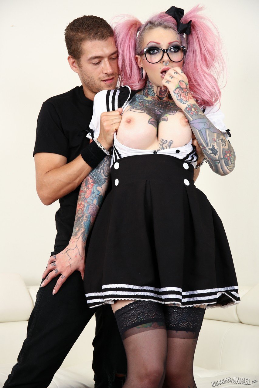 853px x 1280px - Punk girl in pigtails and glasses Sydnee Vicious gets cum on big t ... |  SexPin.net â€“ Free Porn Pics and Sex Videos